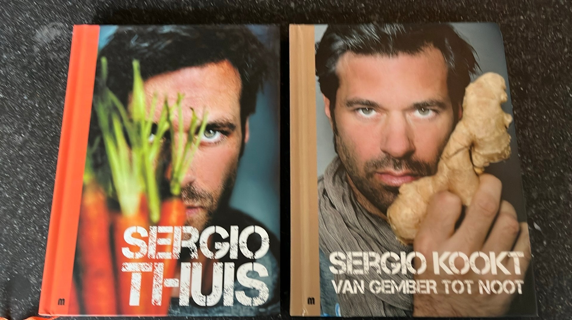 2 kookboeken Sergio Herman, Boeken, Ophalen of Verzenden, Zo goed als nieuw