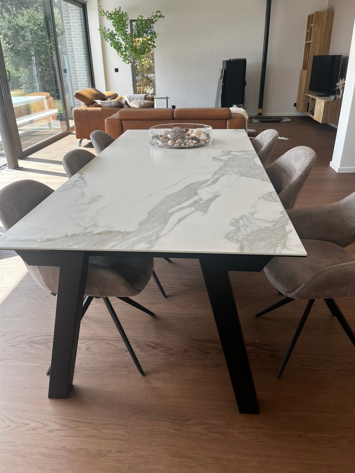 Luxe eettafel keramisch blad, Huis en Inrichting, Ophalen, Zo goed als nieuw