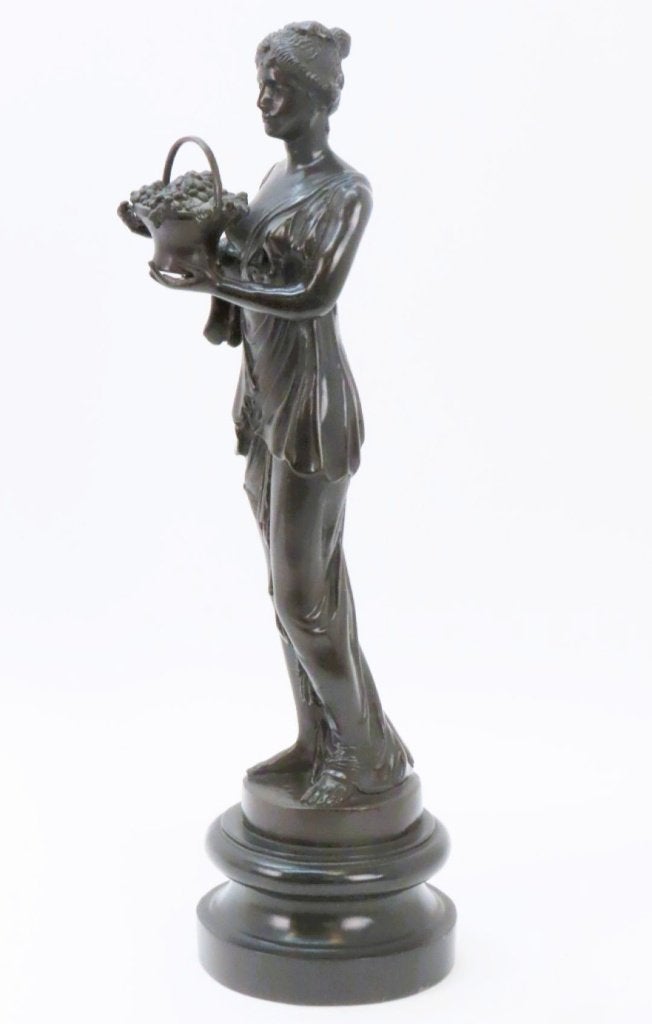 Bronzen beeld van Dame op marmer sokkel - 51 cm., Ophalen of Verzenden, Brons
