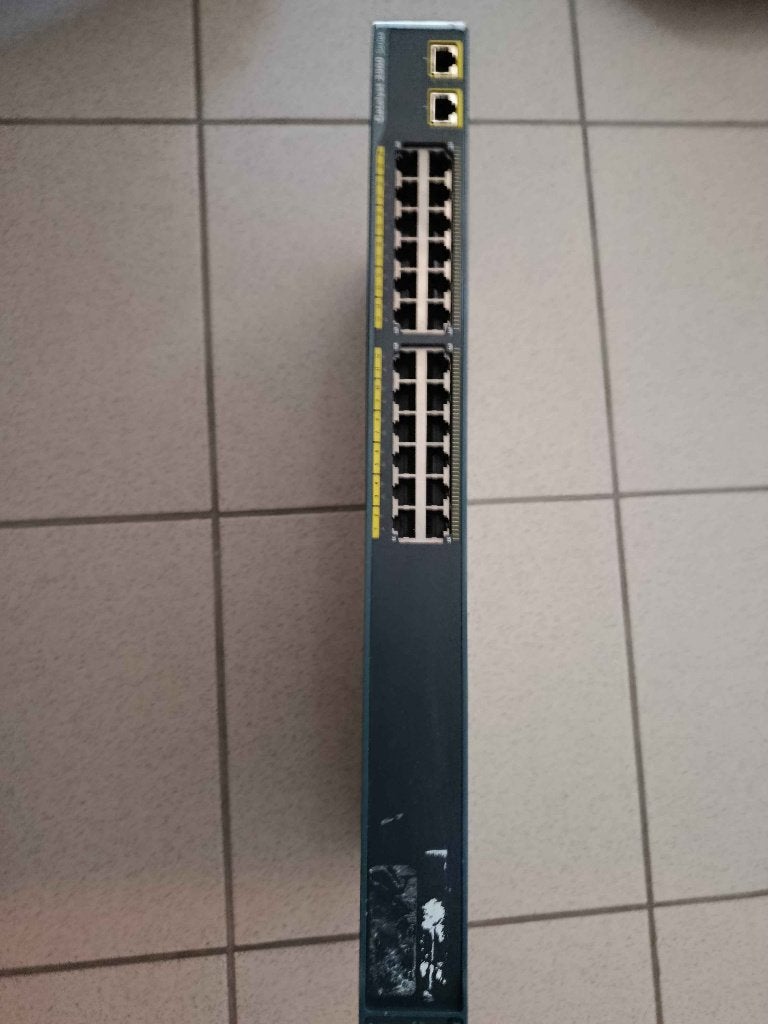 Cisco Catalyst 2960, Computers en Software, Ophalen of Verzenden, Refurbished