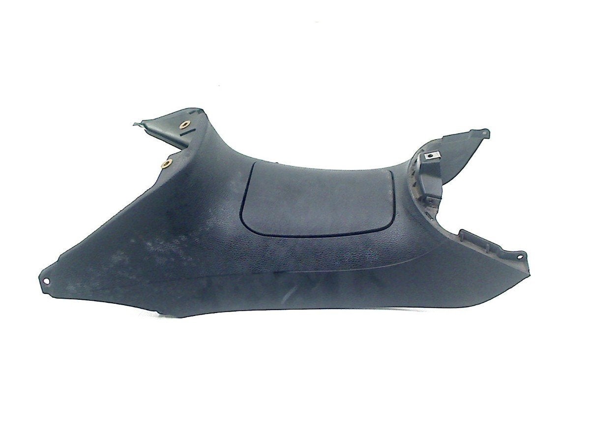 CARENAGE PANNEAU INTERNE Piaggio (657372), Dhr. S. di Majo, Utilisé, Info@cama-motorparts.nl, P.J. Troelstraweg 8 8
3144 CX  MAASSLUIS, NL