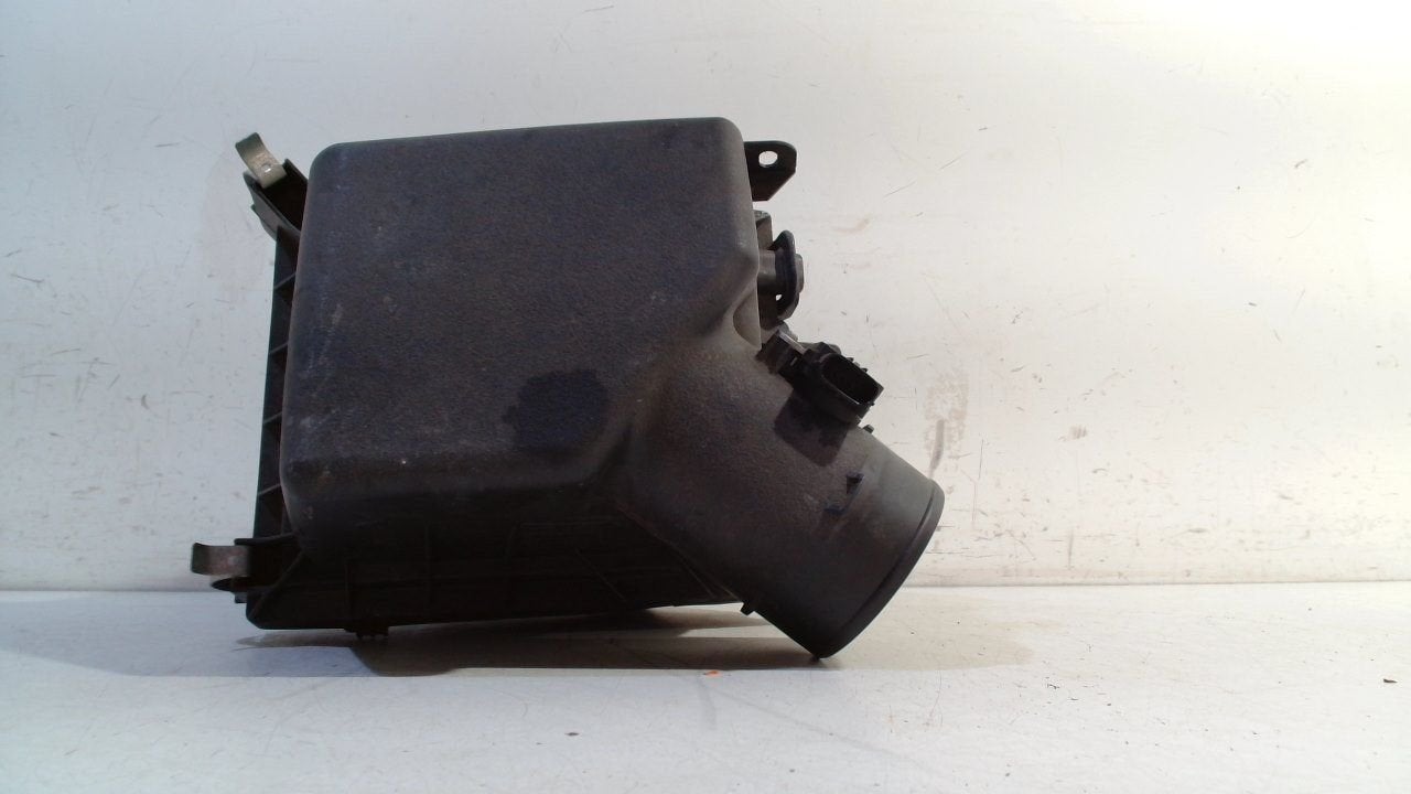 Luchtfilterhuis Toyota RAV4, Onderdelen@venauto.nl, Van der Ven Autorecycling B.V., Gebruikt, Ettenseweg 76, 4706 PB Roosendaal, The Netherlands