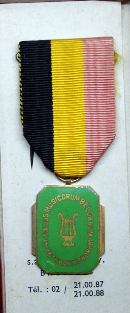 Médaille d'honneur de la Music Federation, Enlèvement ou Envoi