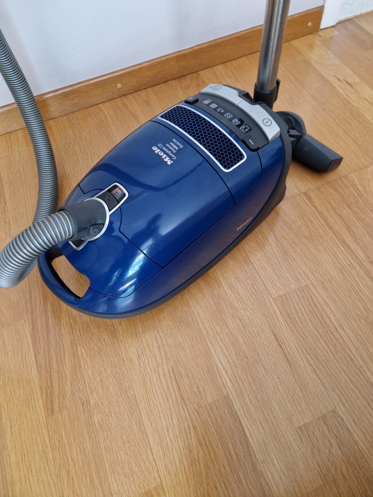 Miele Complete C3 premium Edition  EcoLine, Elektronische apparatuur, Stofzuigers, Ophalen of Verzenden