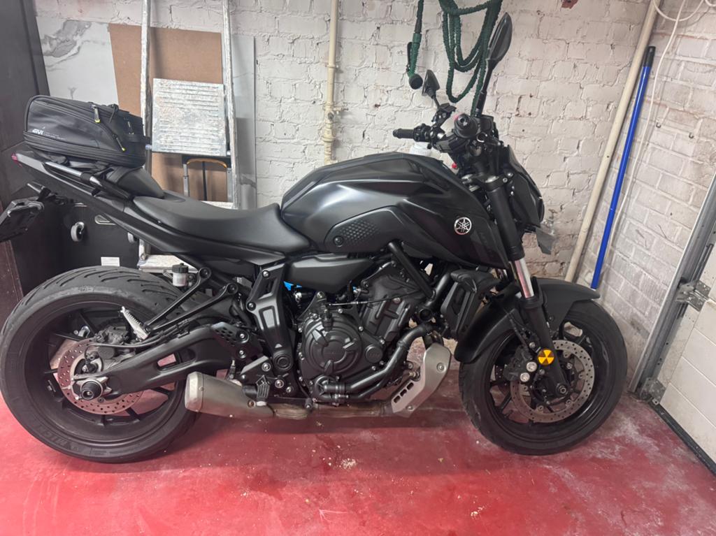 YAMAHA MT-07, Motoren, Ophalen