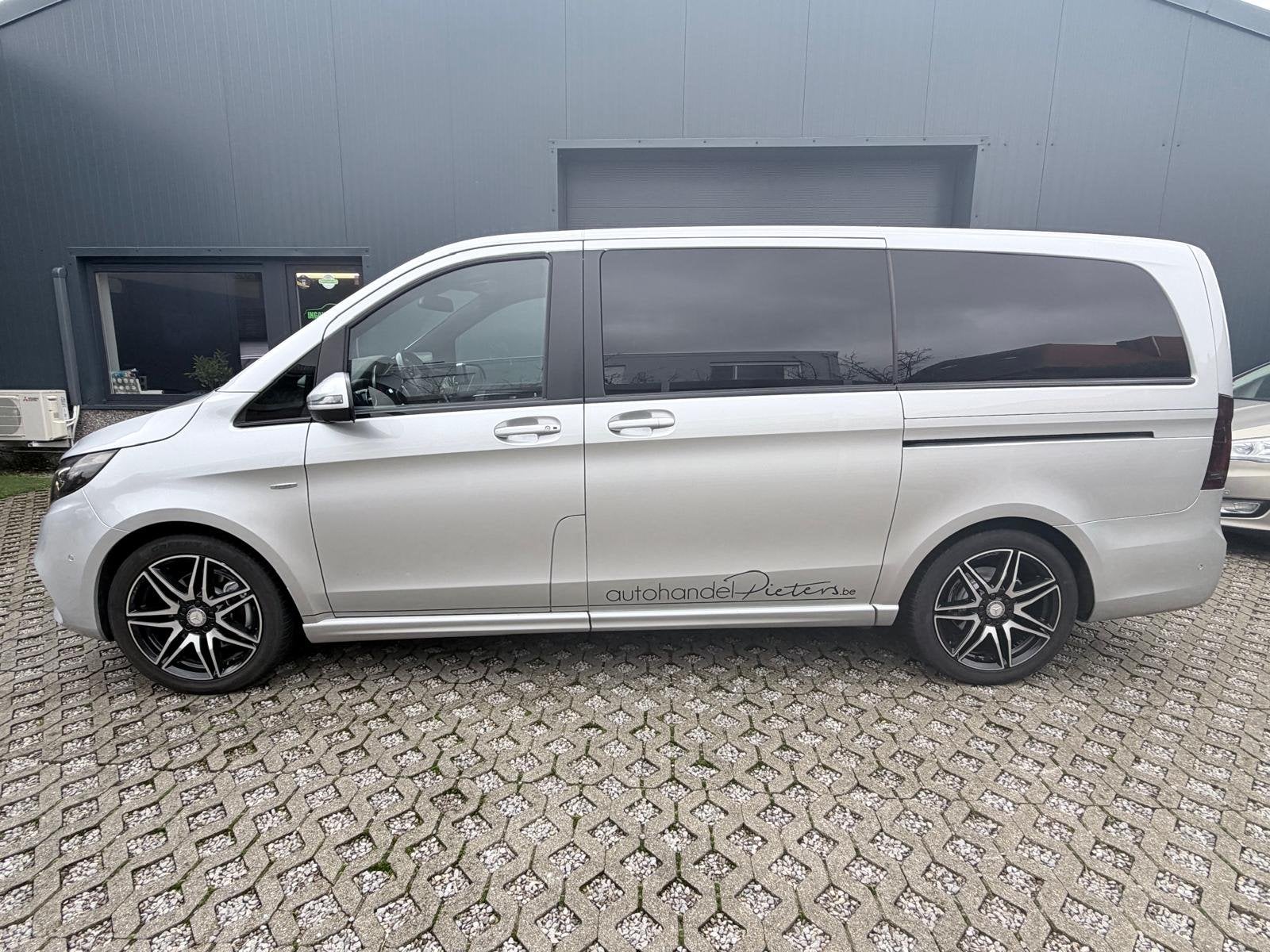 Mercedes-Benz V 250 AMG Line - Dubbele cabine - 33801€+btw, Automaat, Achterwielaandrijving, Gebruikt, Euro 6