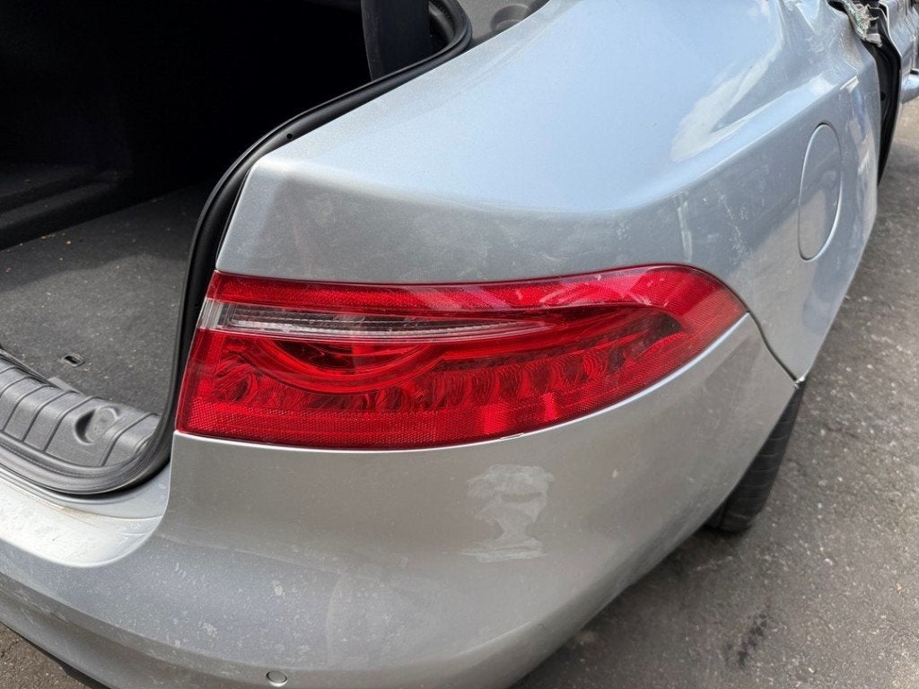FEU ARRIÈRE DROIT XF (X260) (|T2H22637|GX6313404AF|), Campus Kronberg 7
61476  Kronberg im Taunus, DE, Utilisé, Jaguar, Jaguar Land Rover Deutschland GmbH