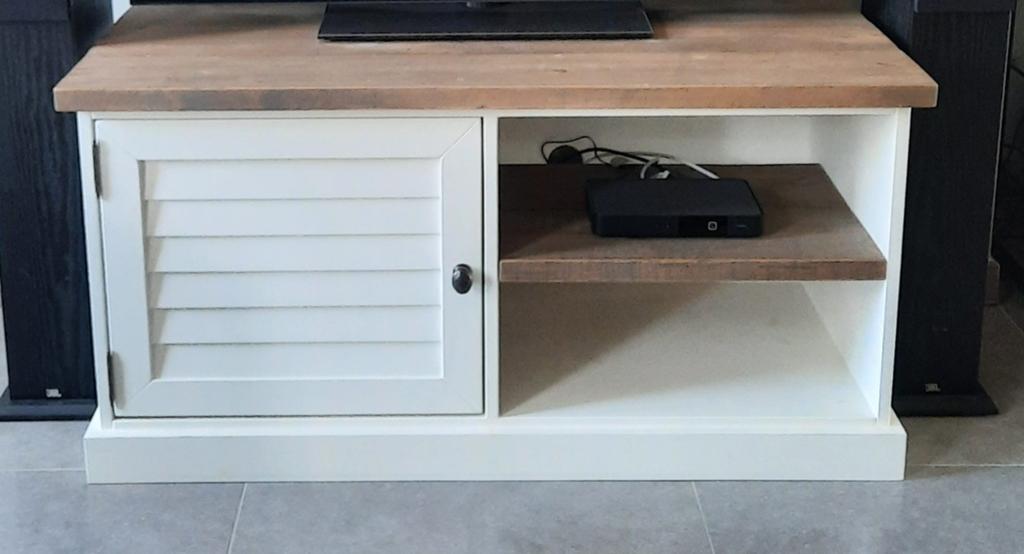 Witte TV-kast van hout, Huis en Inrichting, Kasten |Televisiemeubels, Ophalen