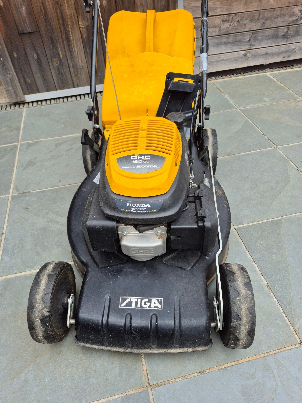 STIGA 53SH benzinnegrasmaaier met Honda motor, Tuin en Terras, Grasmaaiers, Ophalen