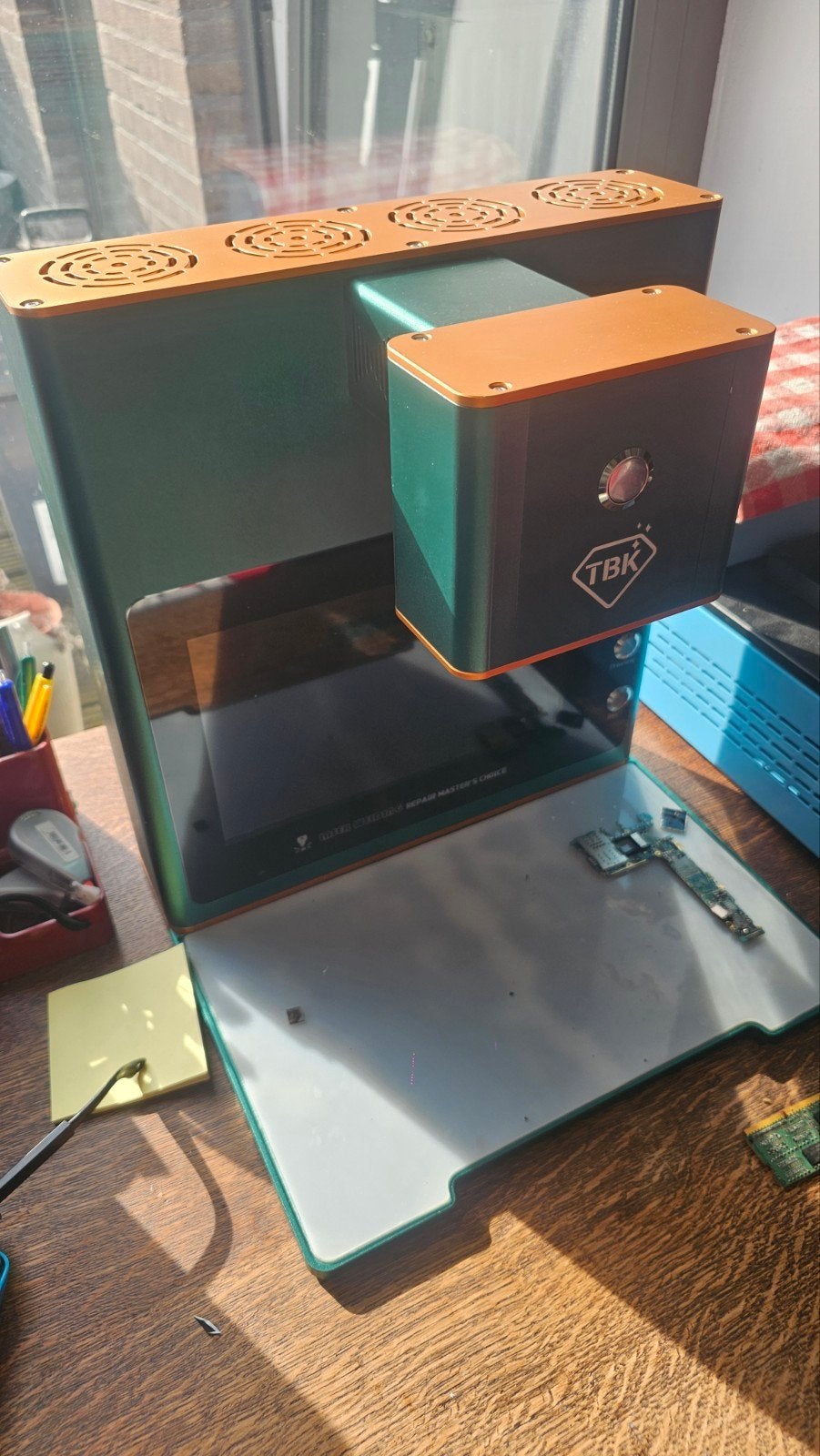 Machine à dessouder laser intelligente TBK2206 constante loc, Enlèvement ou Envoi