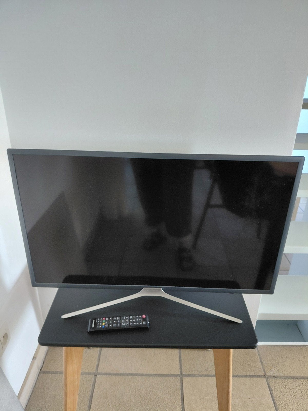 samsung TV model UE32M5520AW, Enlèvement, Samsung