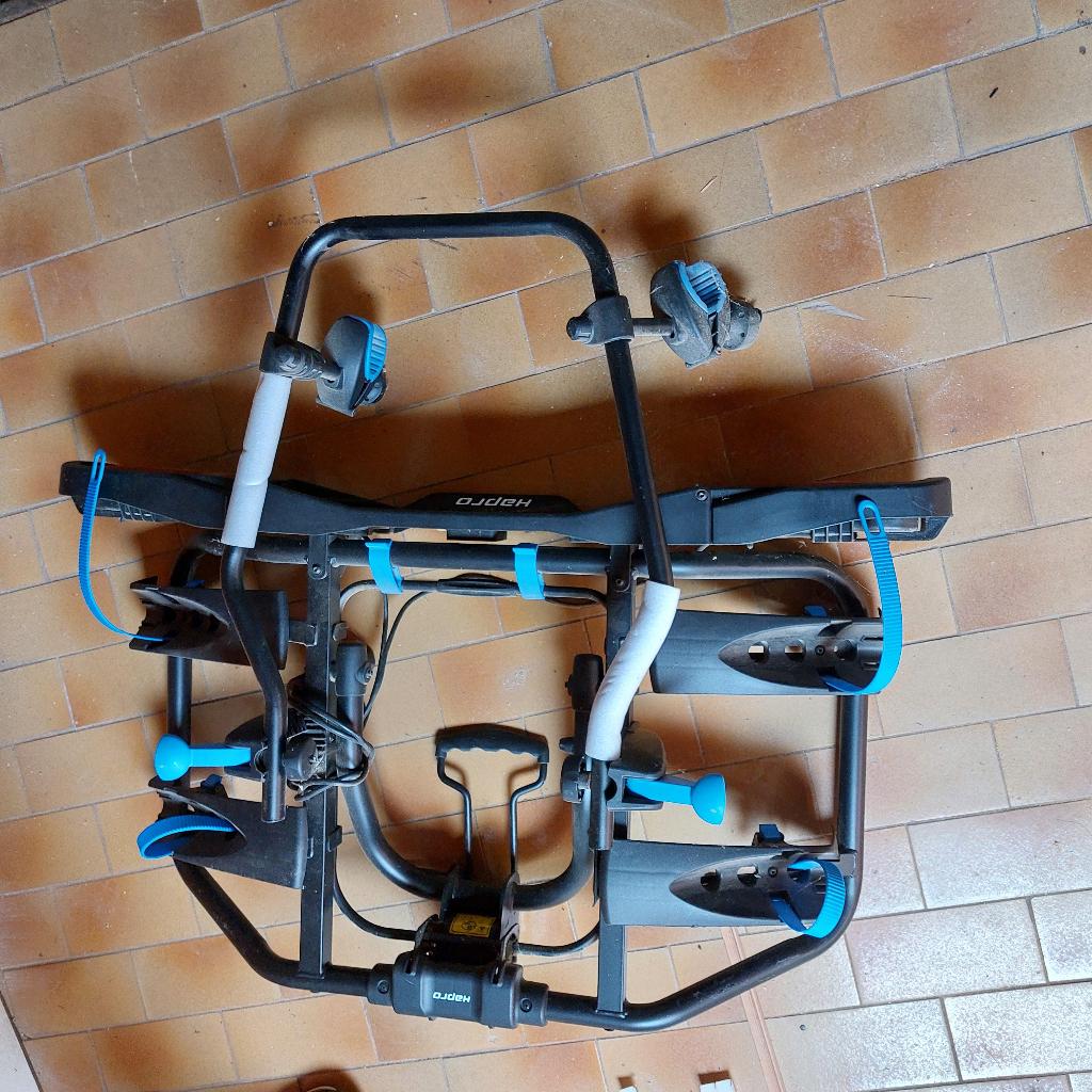 Fietsendrager trekhaak, Ophalen, 2 fietsen, Zo goed als nieuw, Trekhaakdrager