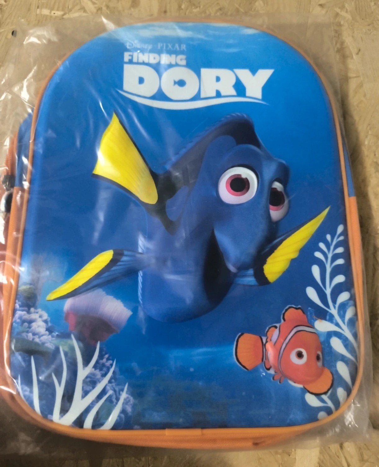 sac à dos neuf, Enlèvement