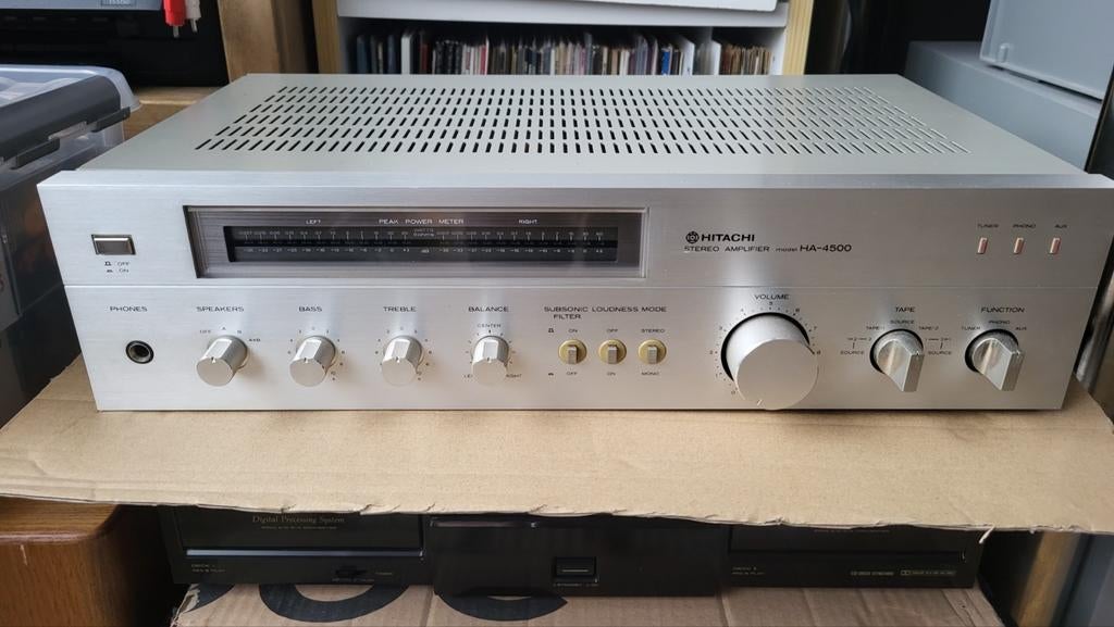 Hitachi HA4500, Ophalen of Verzenden