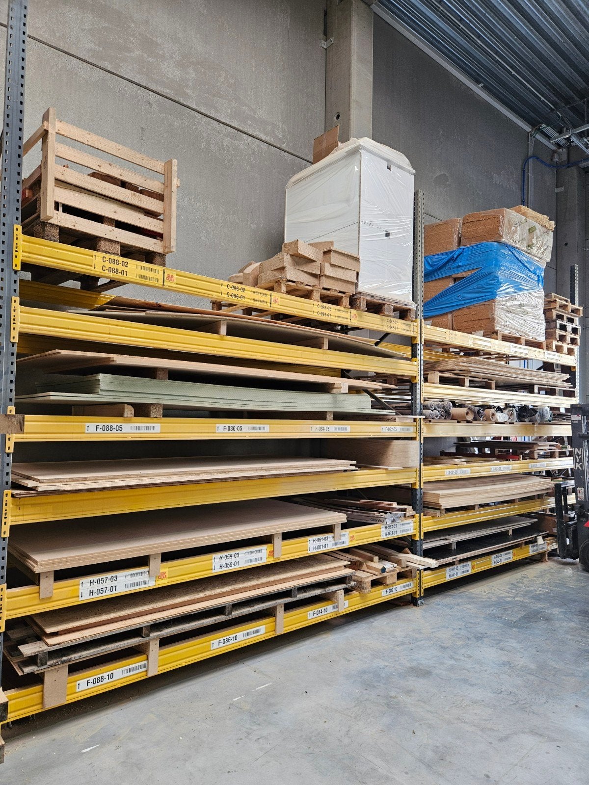 Palletstelling 2x3.6m lang 4,15m hoog, Ophalen
