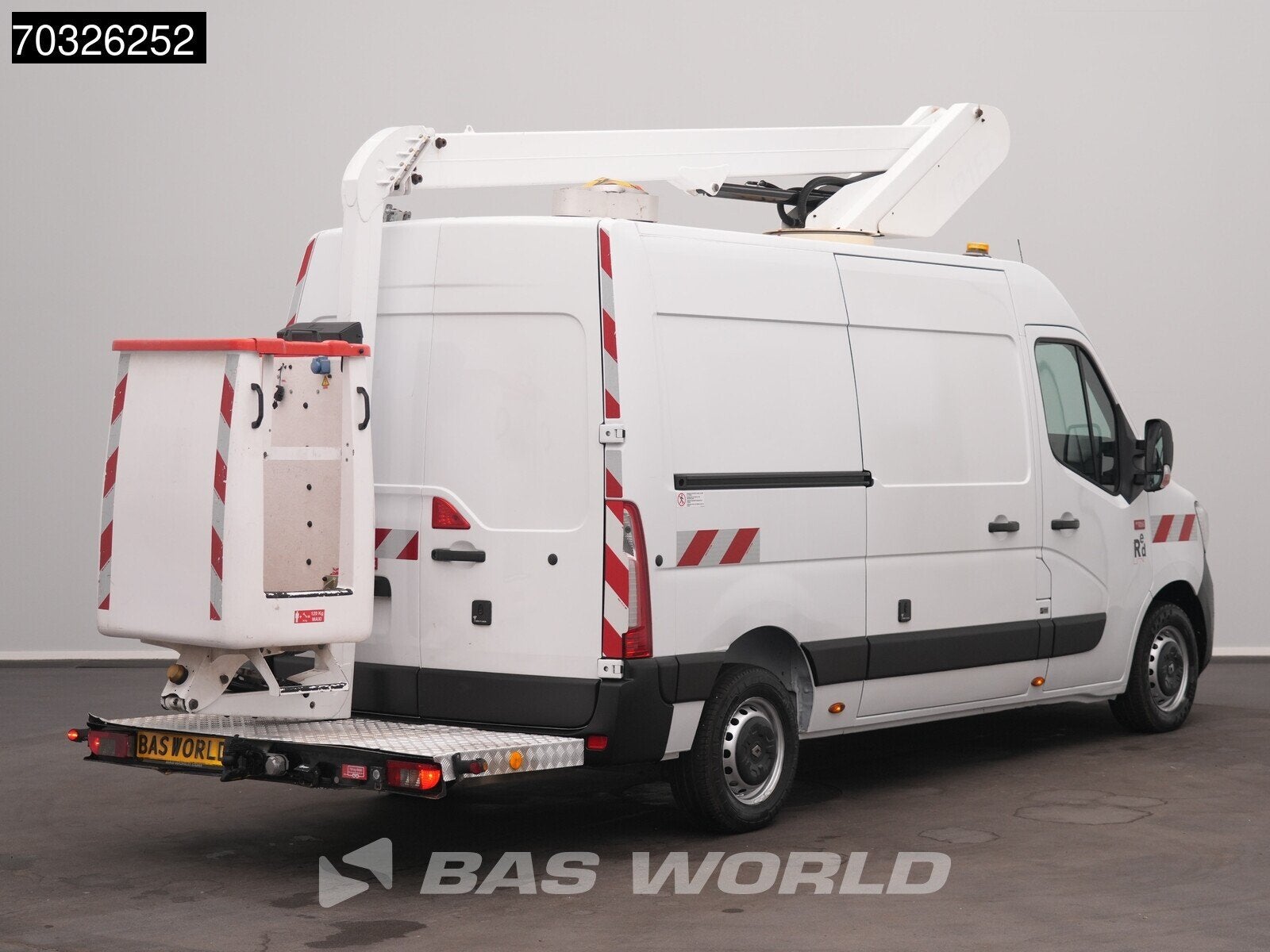 Renault Master 145PK Hoogwerker 12m Werkhoogte L2H2 Trekhaak, Stof, Gebruikt, 4 cilinders, Renault