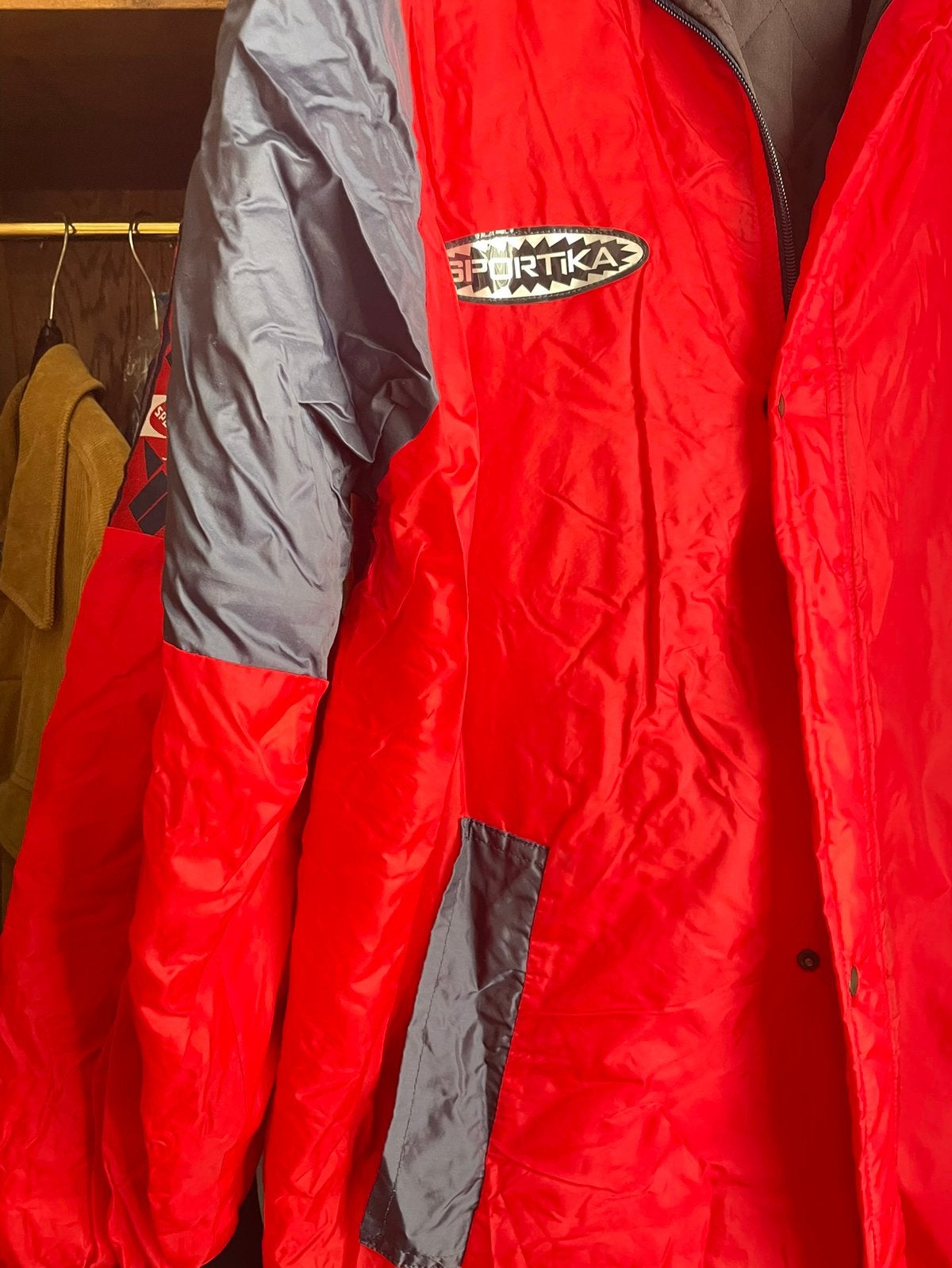 Amorak rood blauw met kap, Ophalen, Nieuw, Maat 52/54 (L), Rood