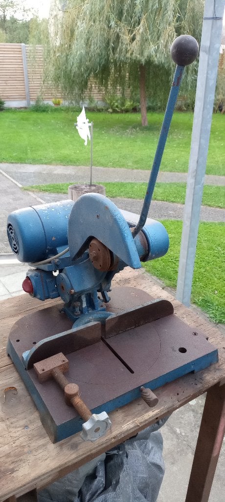afkortzaag, Ophalen, 600 tot 1200 watt, Afkortzaag, Gebruikt