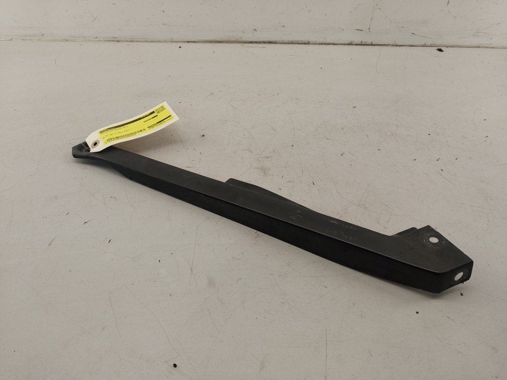 KOPLAMP HOUDER RECHTS Golf Sportsvan (AUVS) (|510805932|), Gebruikt, Volkswagen, Volkswagen AG, Kundenbetreuung@volkswagen.de