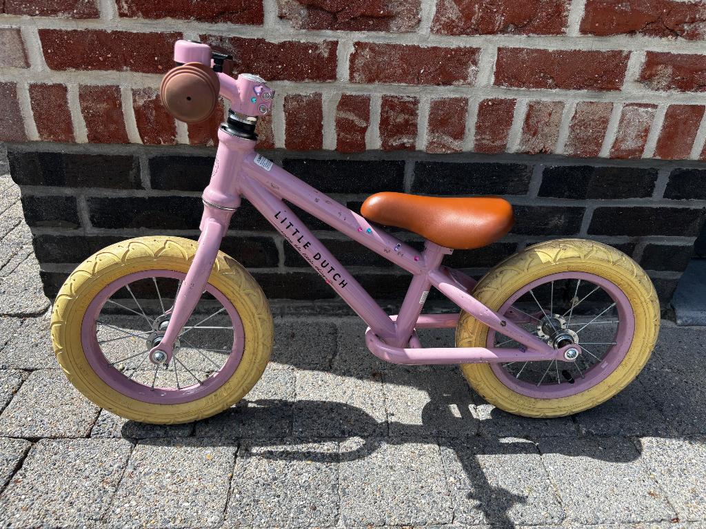 Loopfiets little dutch roze, Ophalen, Gebruikt, Loopfiets