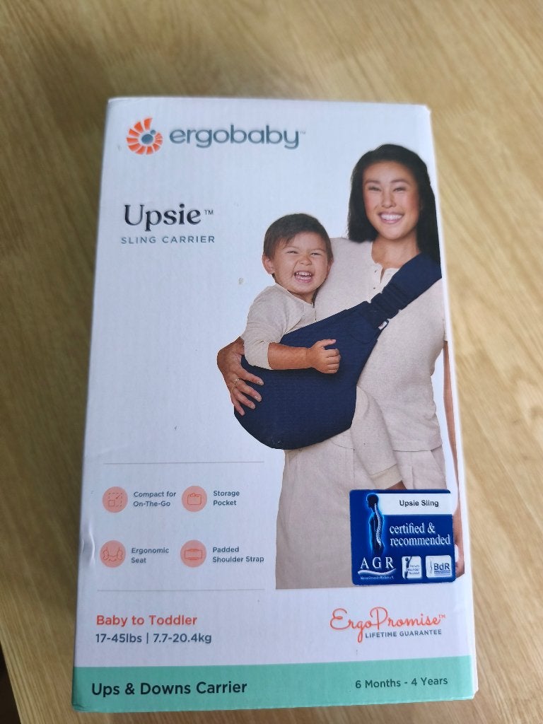 Porte-bébé Ergobaby Upsie Sling de 6 à 48 mois, Enfants & Bébés, Neuf, Autres marques, Porte-bébé, Enlèvement ou Envoi