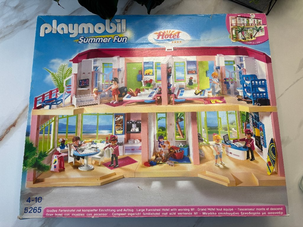 Playmobil 5265 Grand hôtel aménagé, Enfants & Bébés, Comme neuf, Summer fun, Figurines, Kit complet