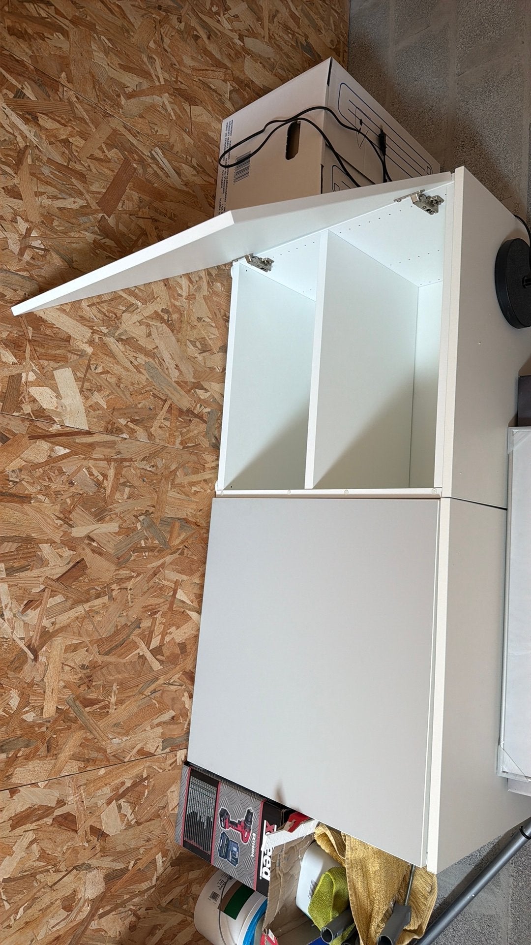 Armoire, Ophalen, Zo goed als nieuw, 25 tot 50 cm, Minder dan 100 cm
