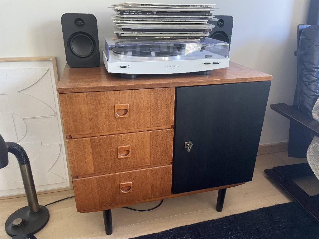 Vintage teak buffet, Teck, 25 à 50 cm, Moins de 100 cm, Enlèvement
