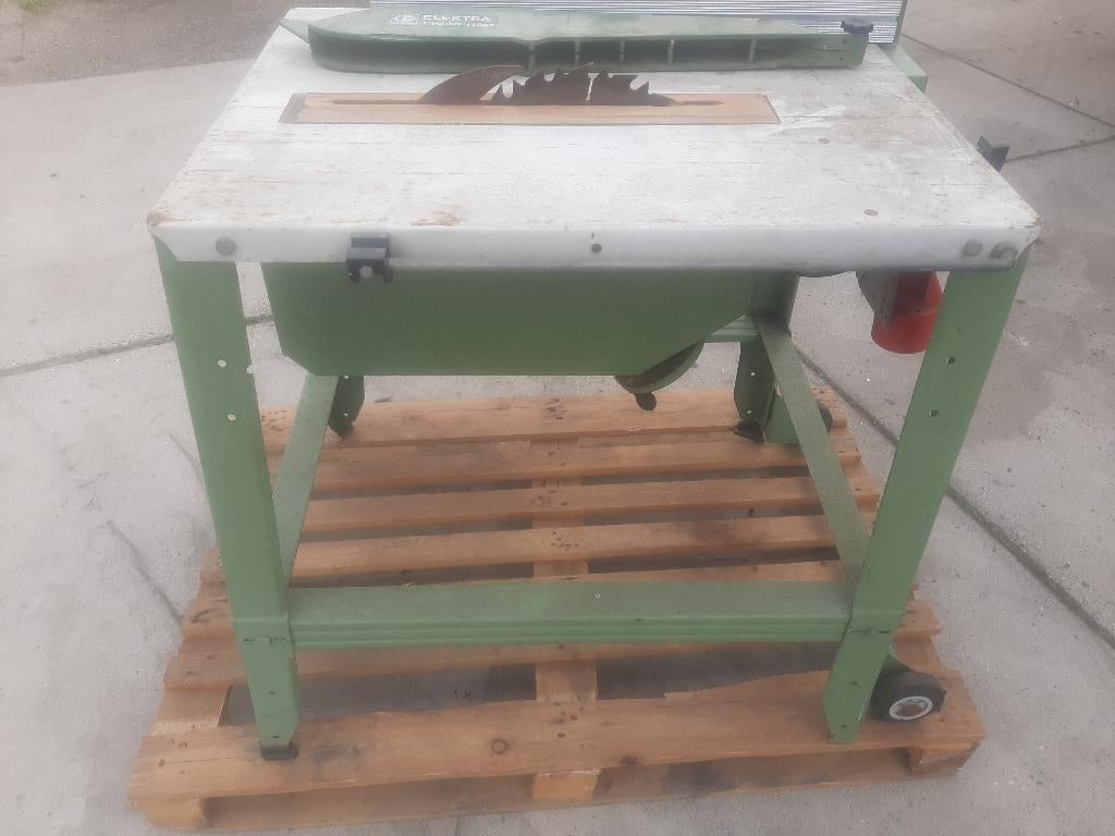hout zaagmachine tafel, Ophalen, Gebruikt