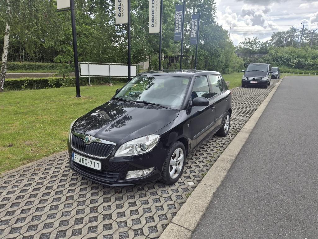 Skoda Fabia 1.2 TSI - Clima - Zetelverwarming - Keuring, Auto's, Skoda, Bedrijf, Te koop, Fabia, ABS, Airbags, Airconditioning