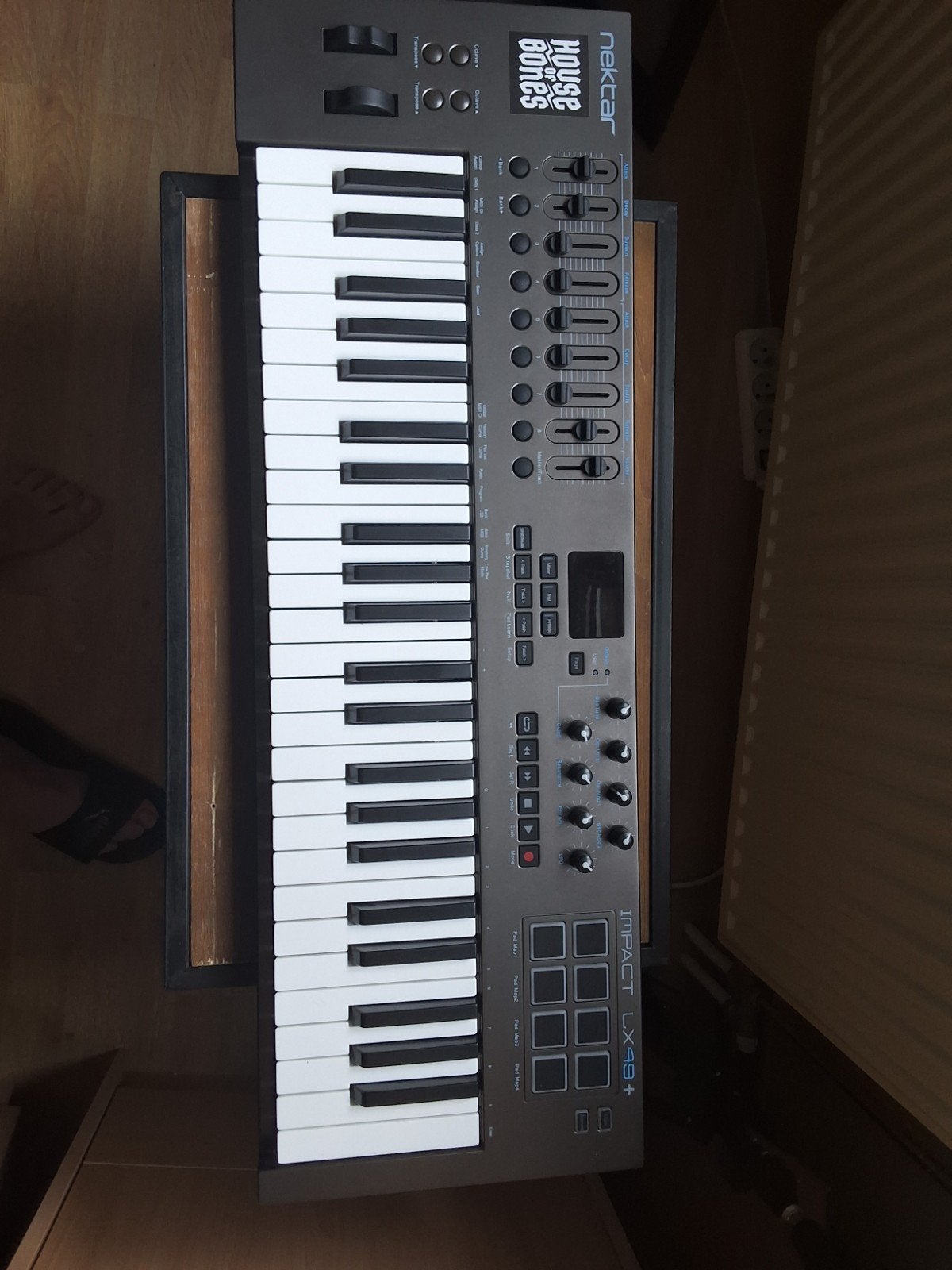 Nektar Impakt, Musique & Instruments, Enlèvement, Korg