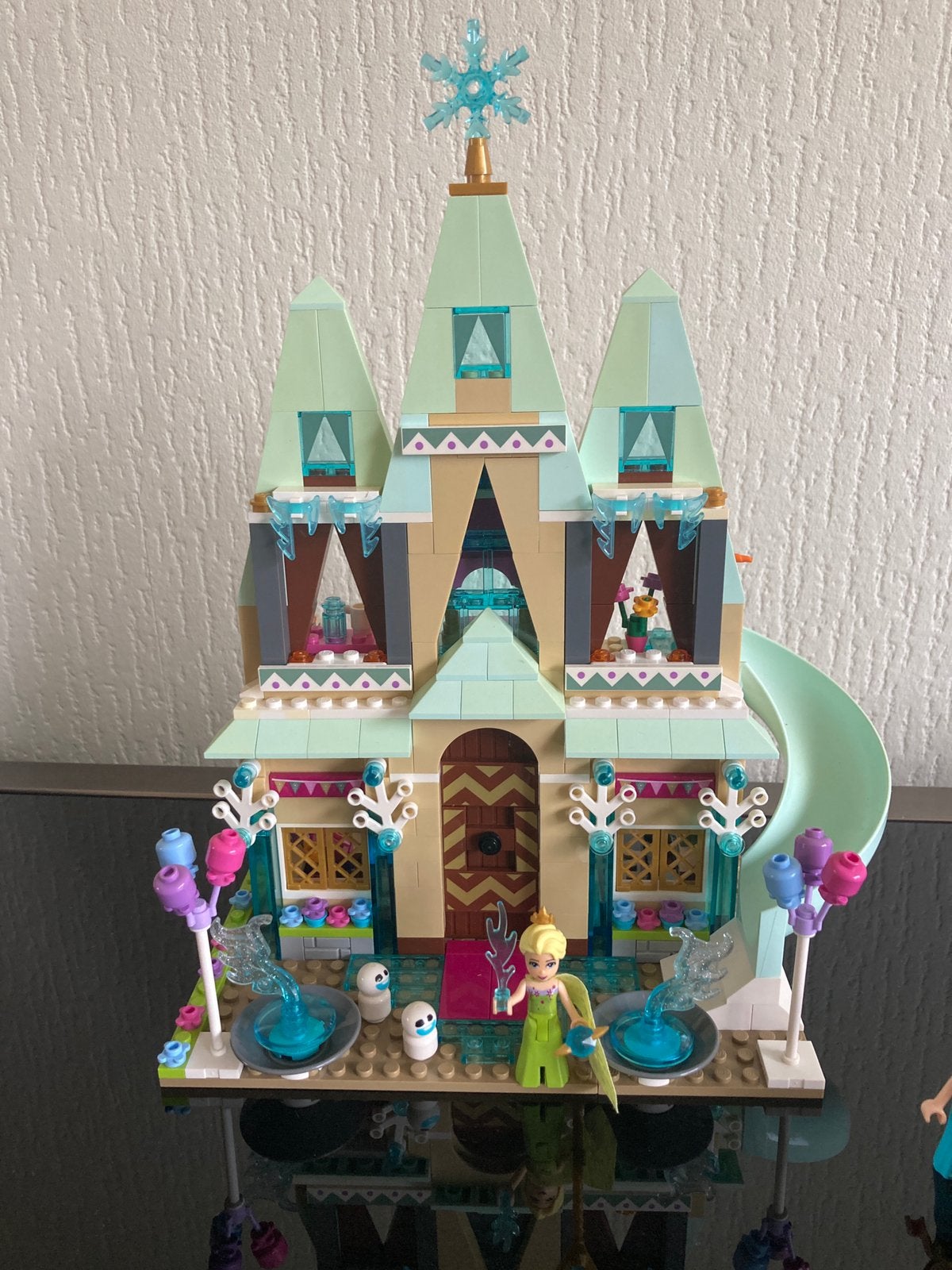 Lego Disney Frozen (41068) Het kasteelfeest in Arendelle, Kinderen en Baby's, Lego, Ophalen of Verzenden, Zo goed als nieuw, Compleet