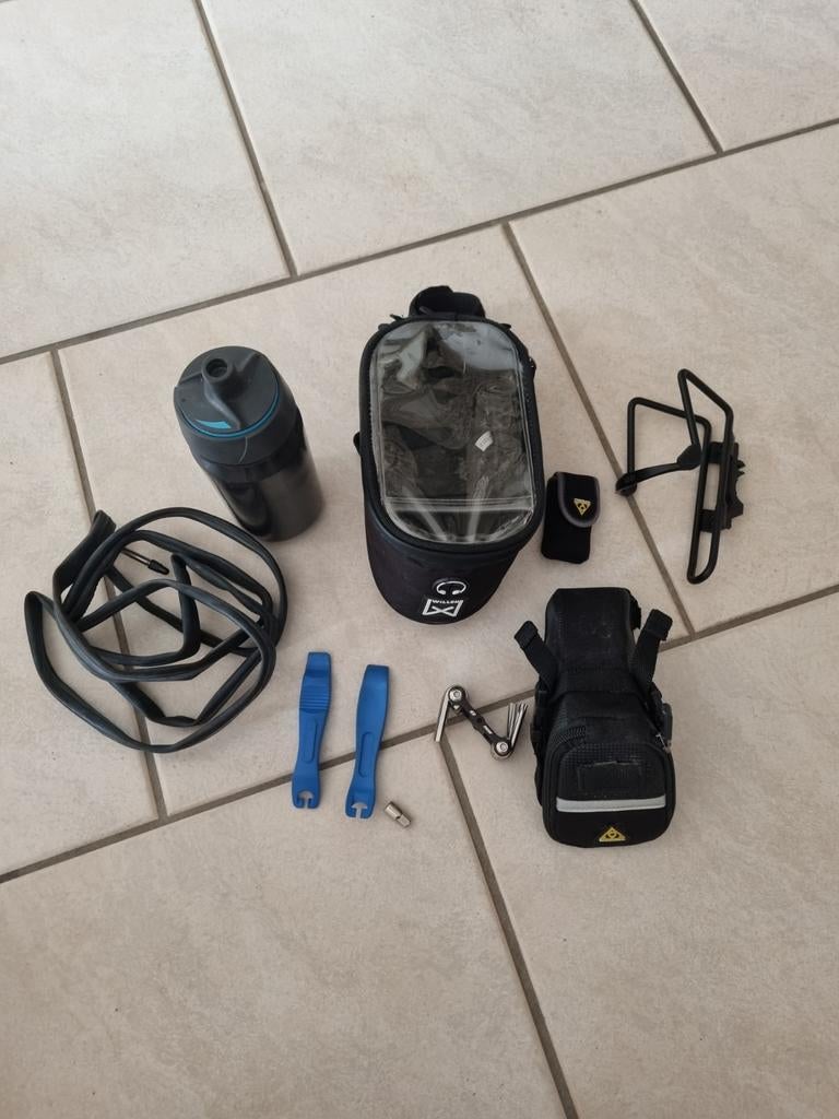Ensemble d'accessoires pour vélo de route — complet et prêt, Enlèvement