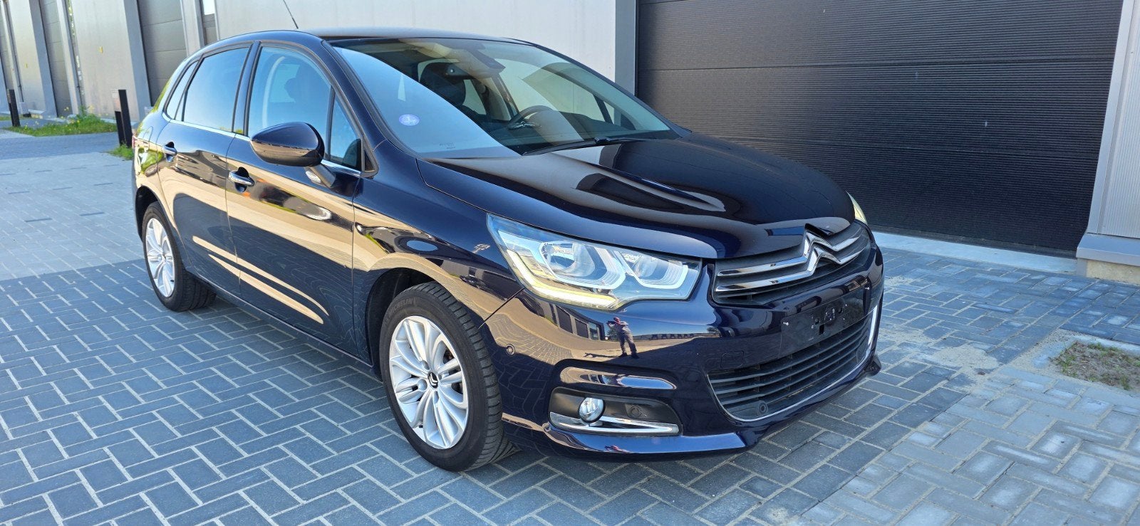 Citroen C4 1.2 Benzine 75d.km., Autos, Citroën, Achat, Euro 6, Berline, Capteur de lumière