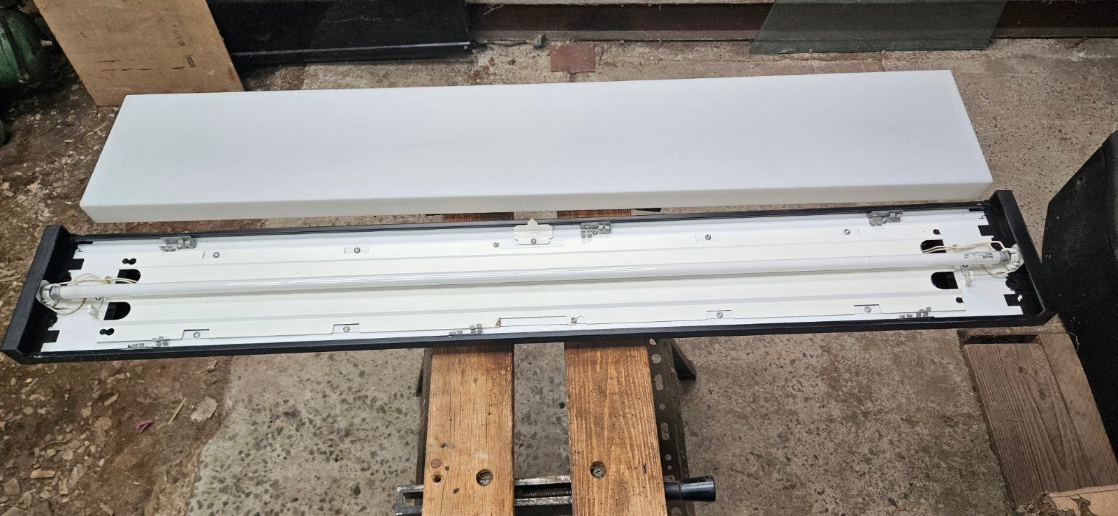 lichtarmaturen, Ophalen, Zo goed als nieuw, Lamp met armatuur
