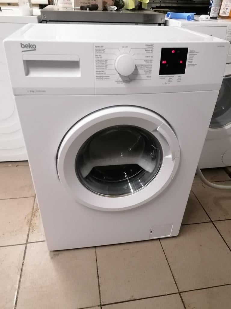 Beko 6kg 1200 trs, Electroménager, 1200 à 1600 tours, 85 à 90 cm, 4 à 6 kg, Reconditionné