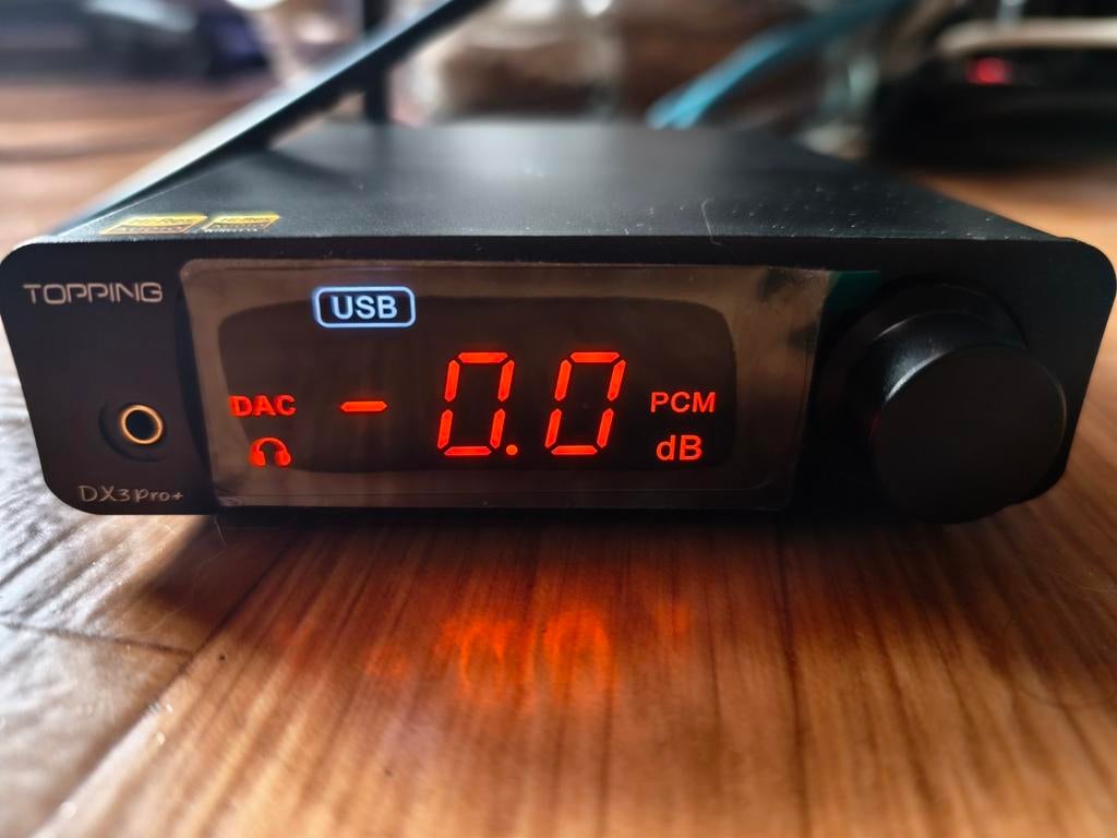 TOPPING DX3 PRO+ DAC ES9038Q2M/HOOFDTELEFOONVERSTERKER/LDAC, Audio, Tv en Foto, Ophalen of Verzenden