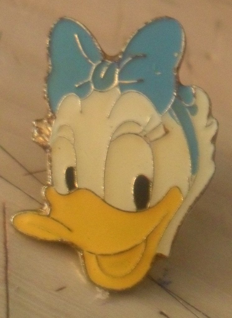 Pin's Daisy, Ophalen of Verzenden