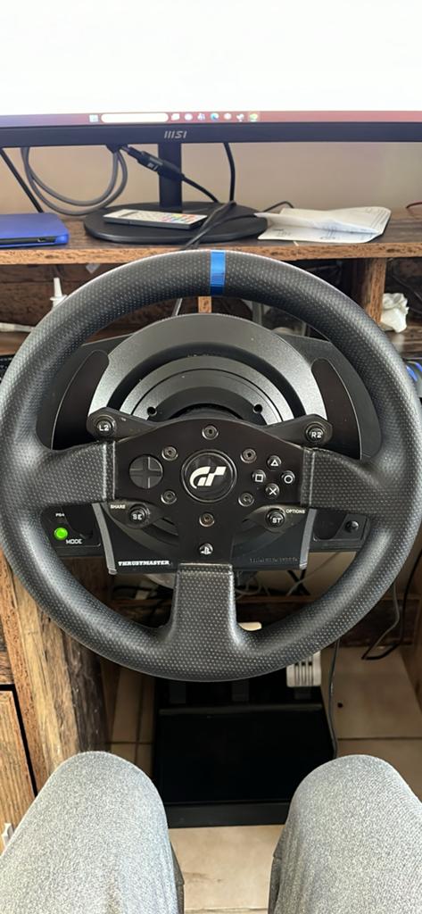 Thrustmaster t300 rs, Games en Spelcomputers, Spelcomputers | Sony Consoles | Accessoires, Ophalen, Zo goed als nieuw