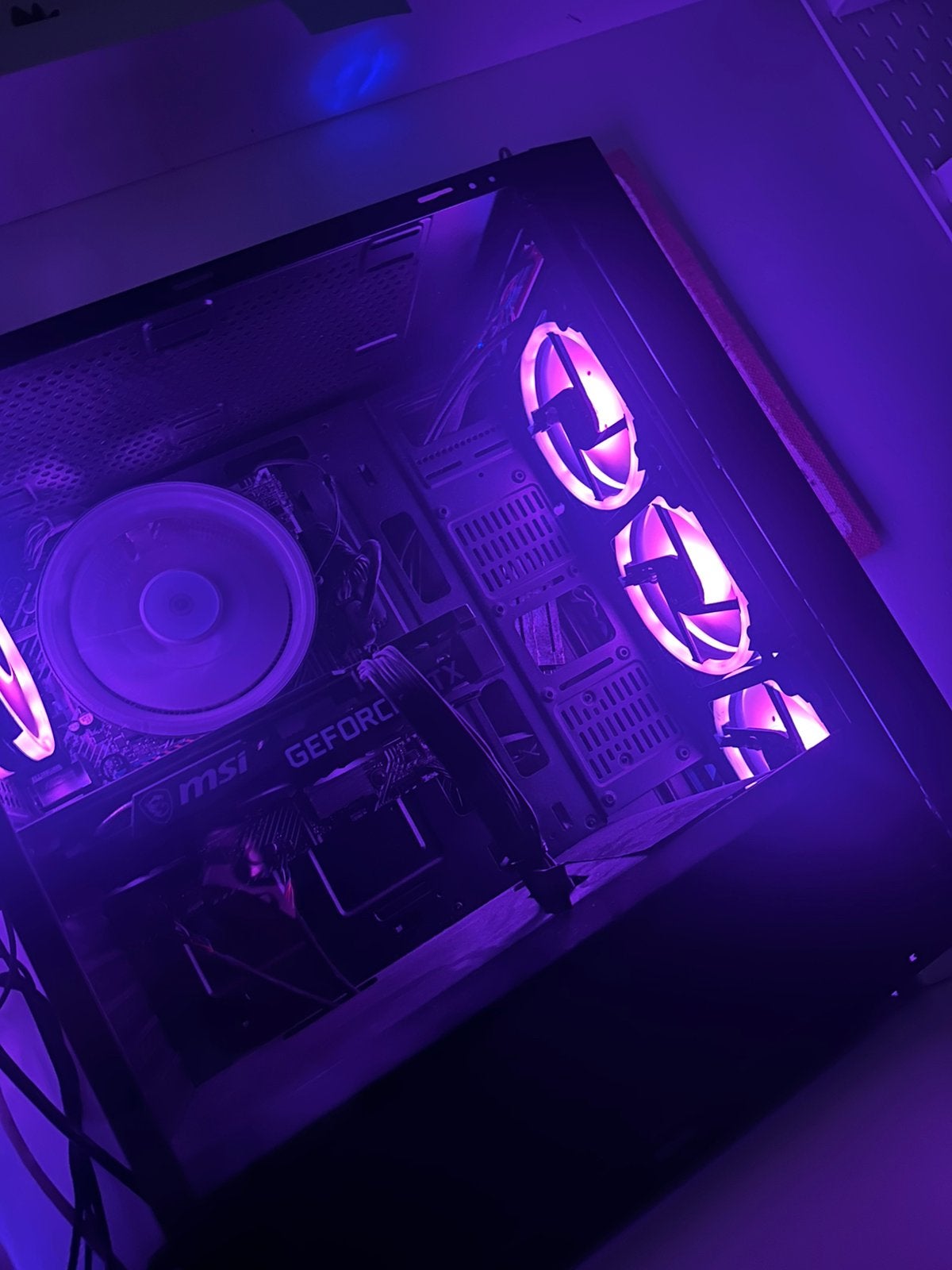 Gaming pc intel i5 11400 rtx 3050 1tb of storage 16 gb ram, Ophalen, Gebruikt