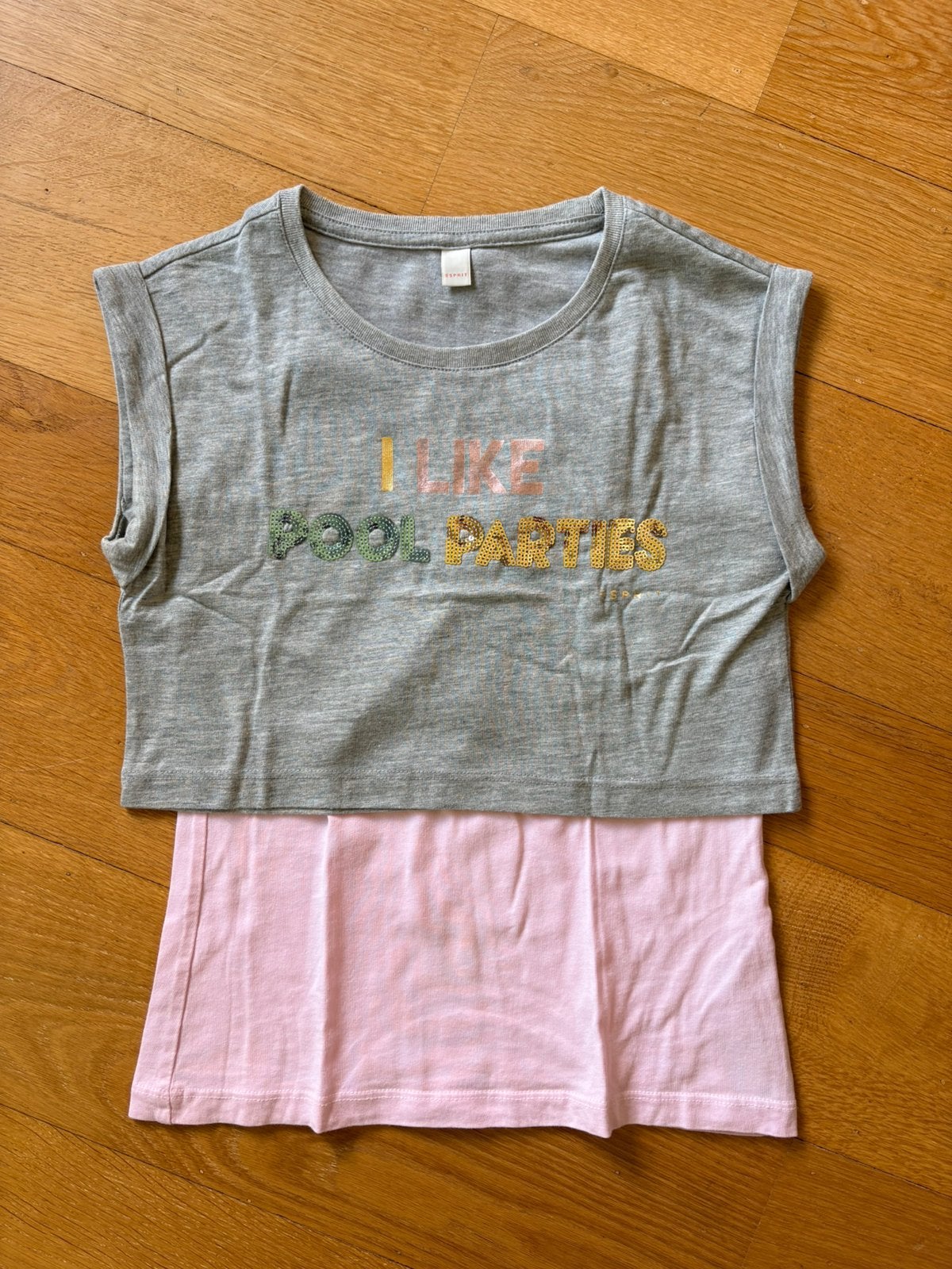 2-delig t-shirt Esprit, maat 140/146, Enfants & Bébés, Vêtements enfant | Taille 116, Enlèvement ou Envoi, Comme neuf, Fille, Chemise ou À manches longues