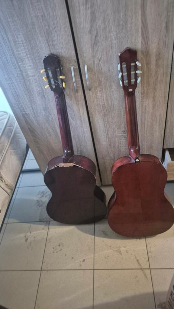 2 gitaren wel wat werk aan, Ophalen
