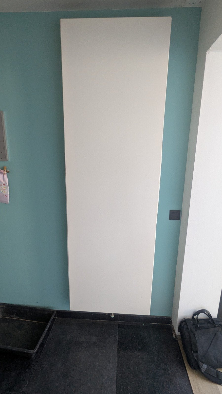 Verticale radiatotor t22 2200 x 700 wit vlakke voorplaat., Doe-het-zelf en Bouw, Ophalen, Radiator