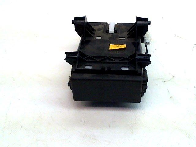 ASBAK VOOR Nissan Primera (P12) (|ABS8345|), Auto-onderdelen, Interieur en Bekleding, Nissan, Gebruikt