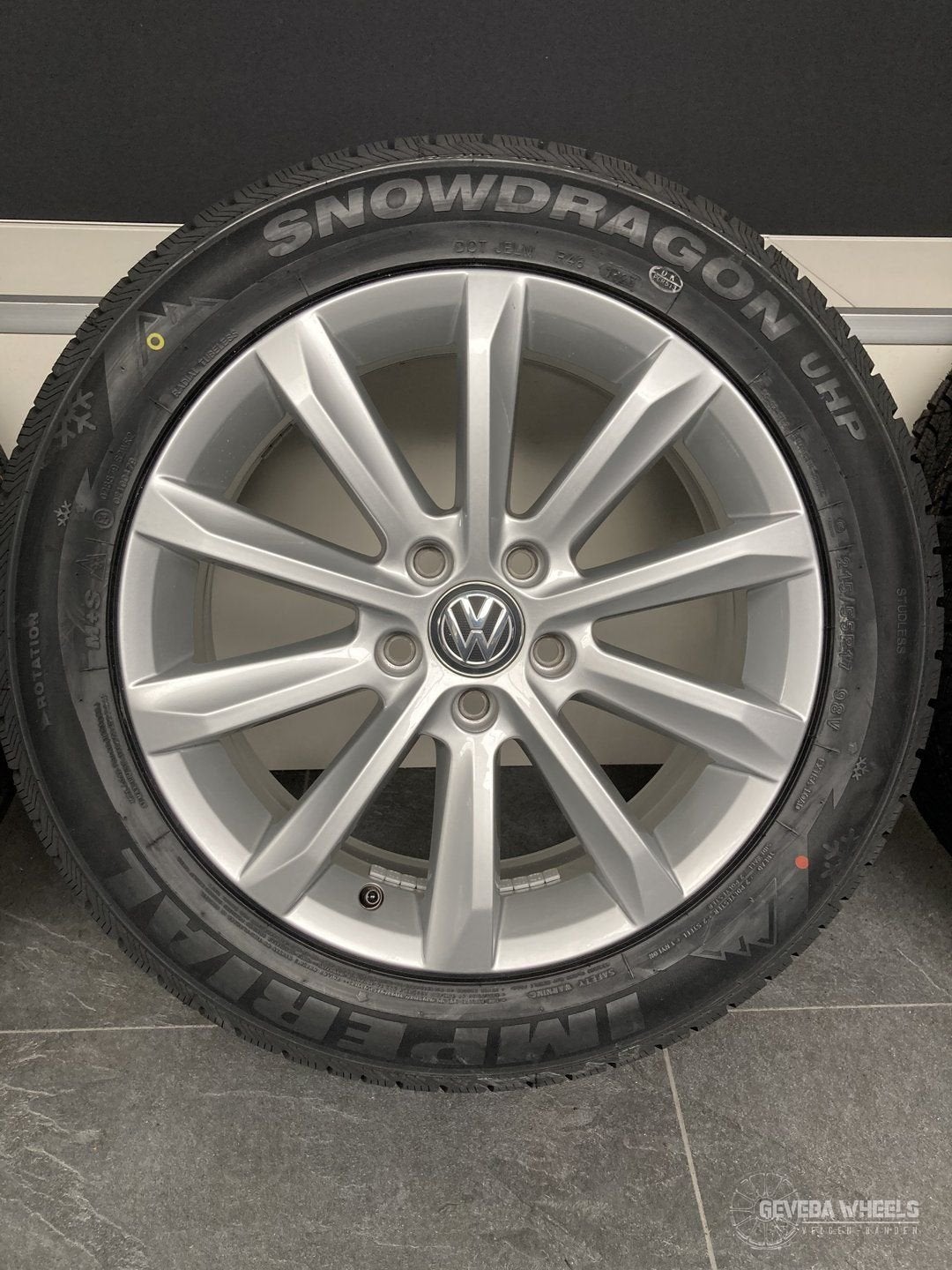 17” originele Volkswagen Passat B7 B8 velgen + winterbanden, Auto-onderdelen, -, -, Banden en Velgen, 17 inch