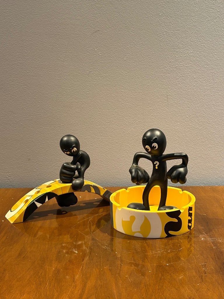 Vintage Chamaco Enigman figuren set – Asbak & Brievenhouder, Info@denekster.com, Weet ik niet, Ophalen of Verzenden, Asbak