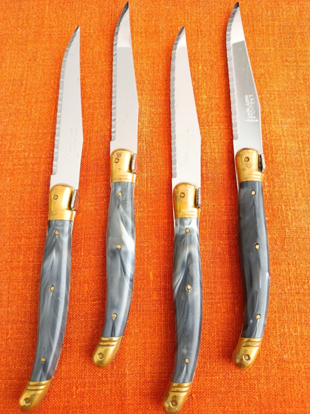 Couteaux LAGUIOLE (4 pièces), Enlèvement, Utilisé