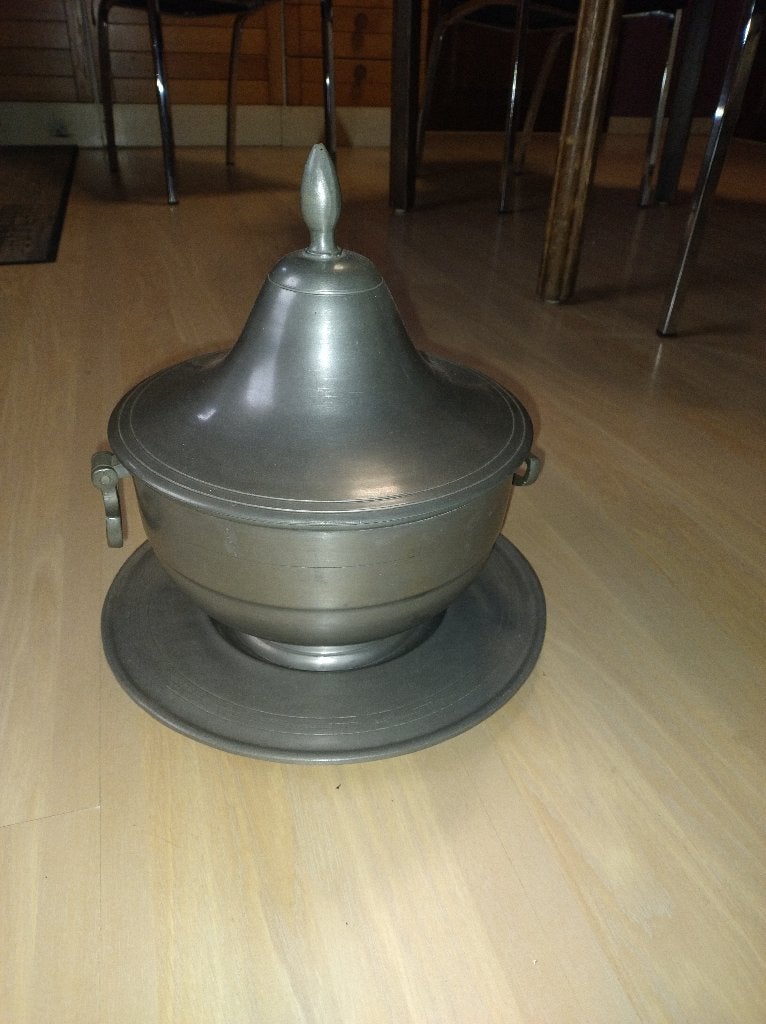 Tinnen pot, Enlèvement