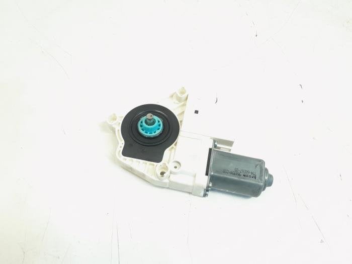 Moteur de vitre portière d'un Audi A4, -, 3 mois de garantie, Audi, Utilisé