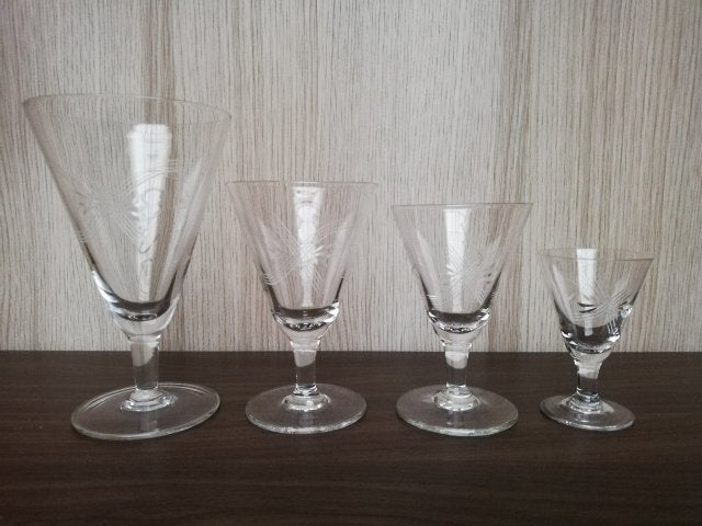 Grote set antieken kristallen gegraveerde glazen op voet., Antiek en Kunst, Ophalen